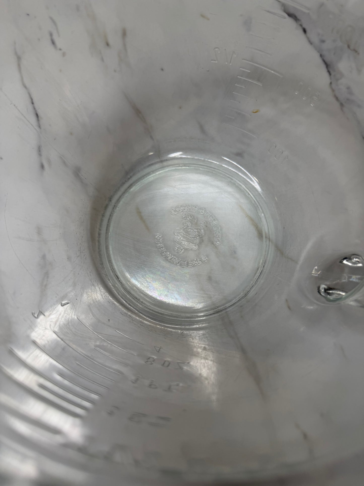 Pampered Chef 8-Cup Glass Classic Batter Bowl