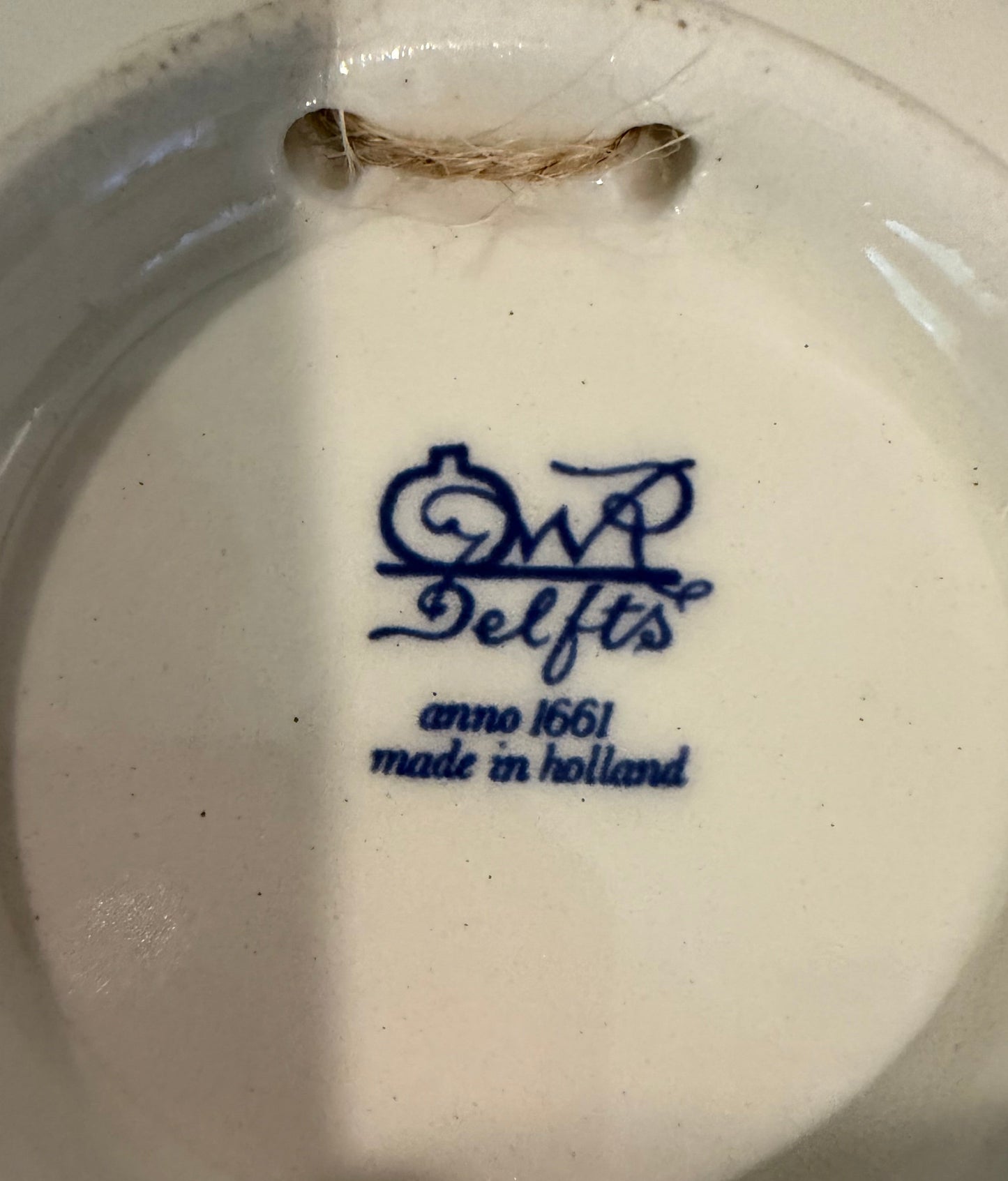 Vintage Westraven Delft Blue Wall Plate – Holland Earthenware Cottage Scene – 4” Mini Wall Hanging