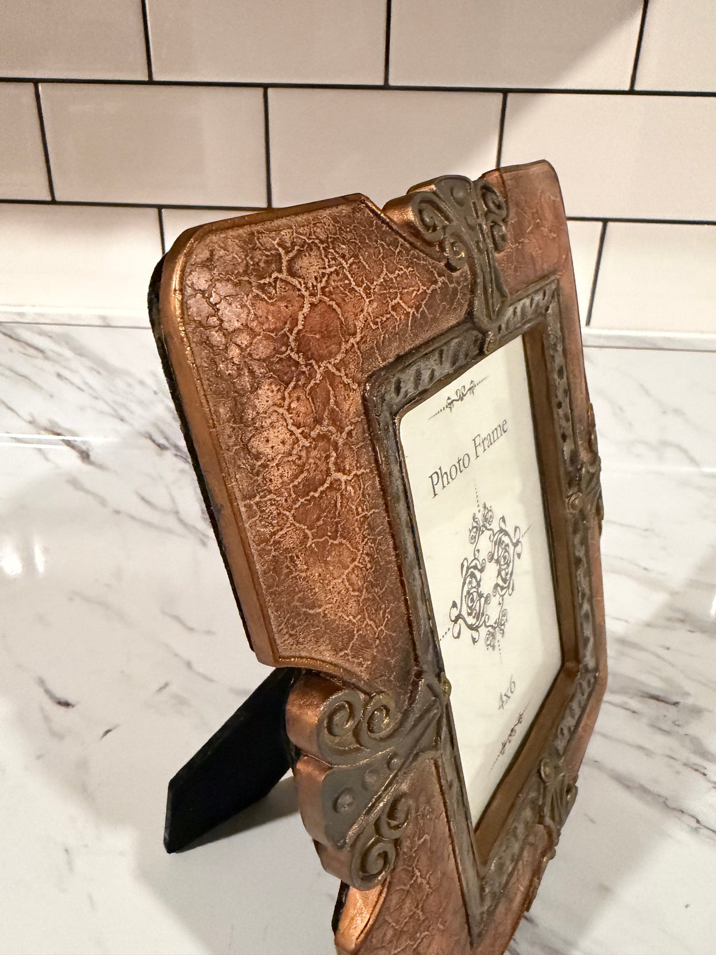 Vintage-Style Ornate Picture Frame | Bronze-Copper Finish | 4x6 Photo Holder