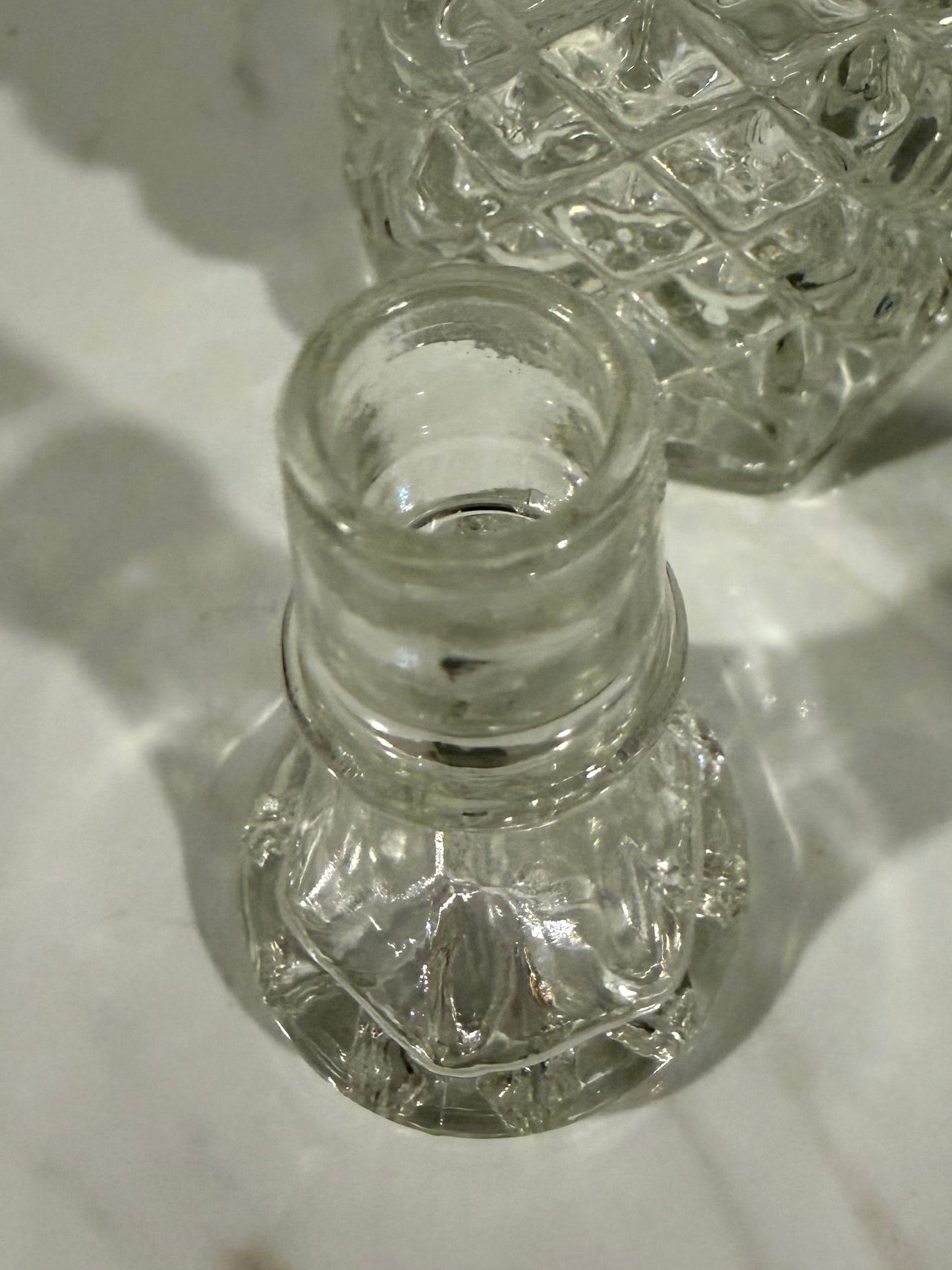 Anchor Hocking Vintage Wexford Oil & Vinegar Cruet Set with Stoppers