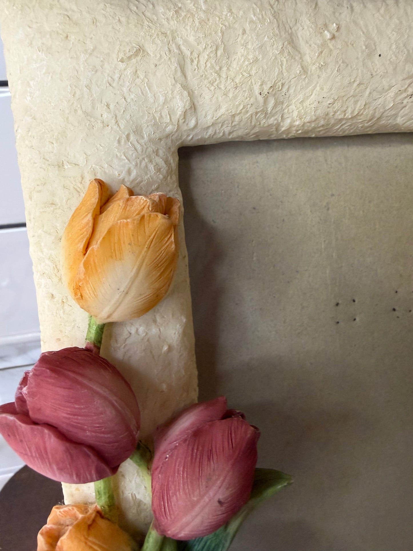 Vintage French Country Resin Photo Frame — Pink & Yellow Tulip Embellishments (Holds 5x7”)