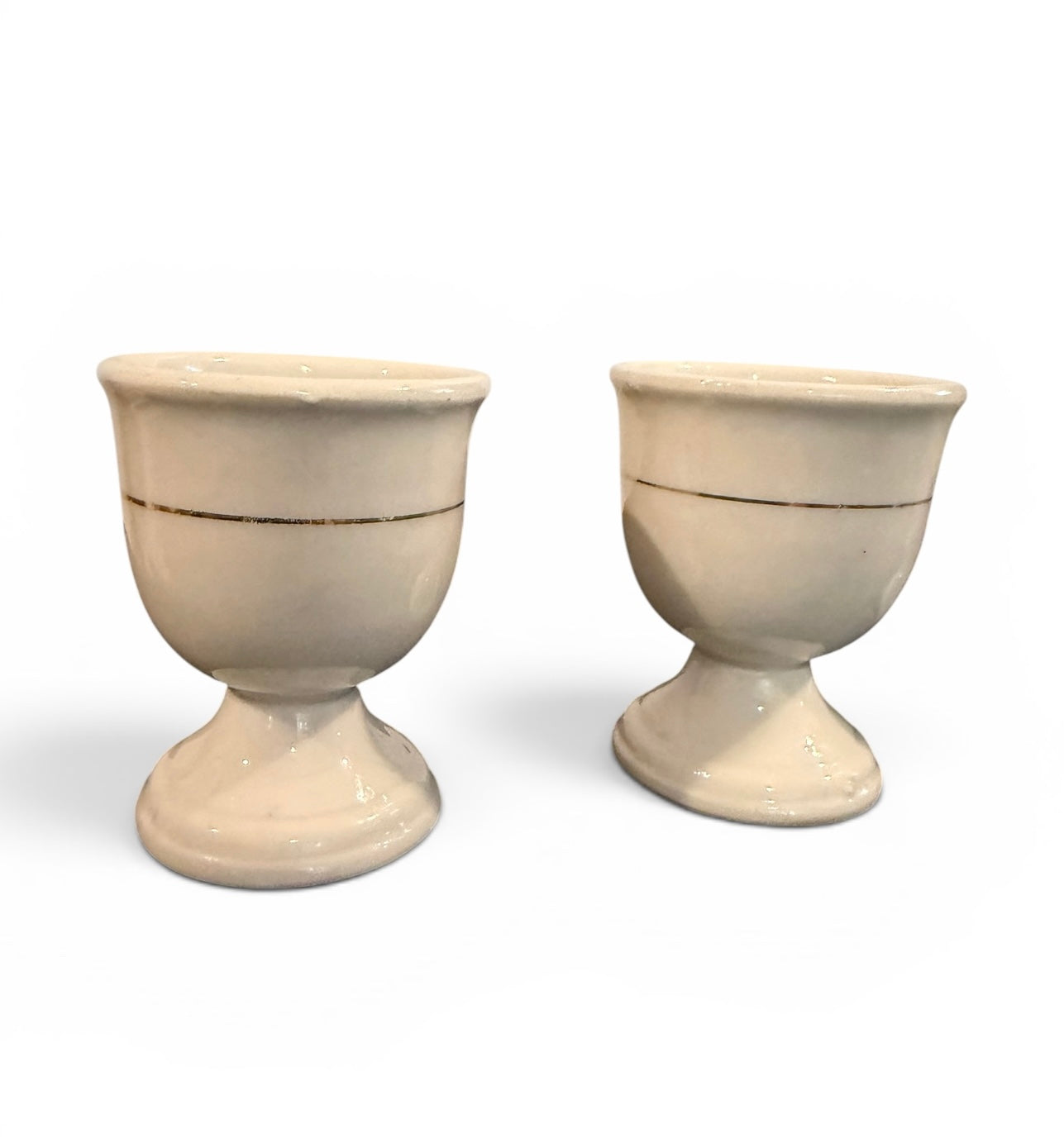 Set of 4 Vintage Footed Ceramic Egg Cups – Gold Rim Breakfast Tableware