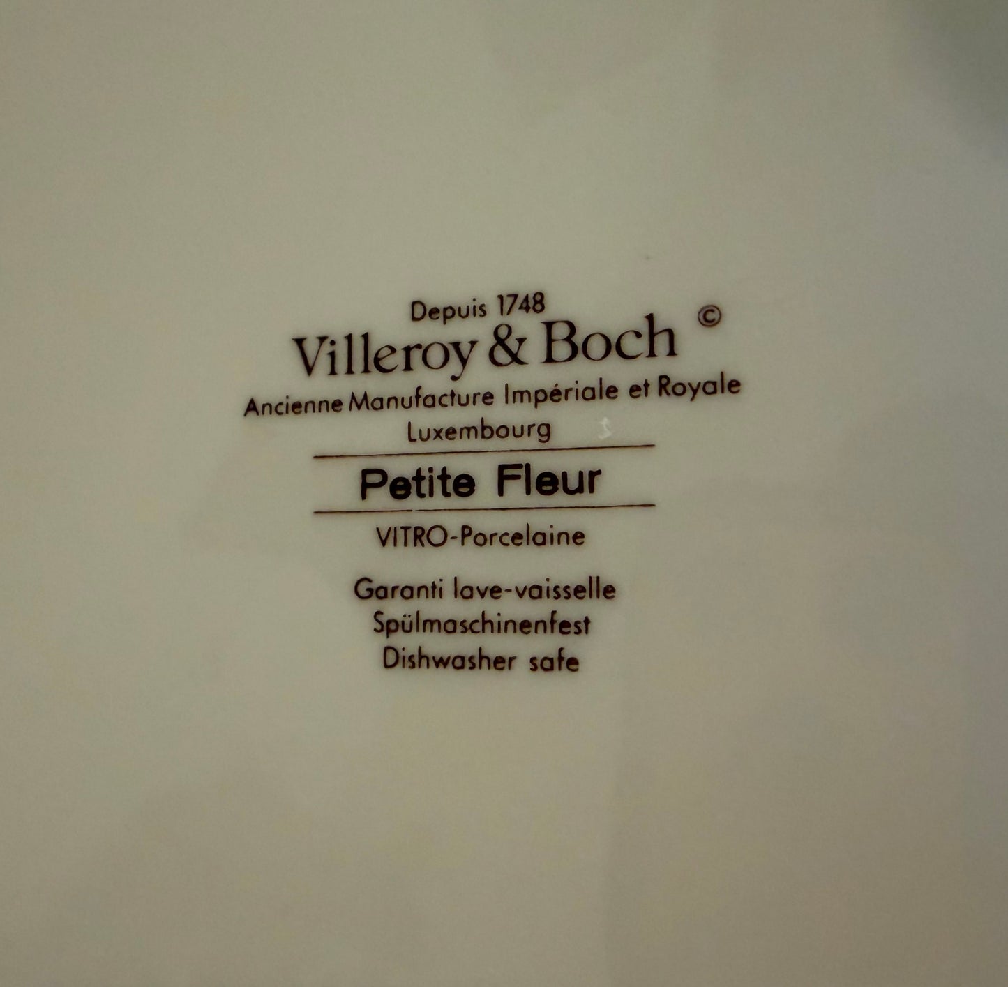 Villeroy & Boch Petite Fleur Oval Serving Platter – Vintage Premium Porcelain Floral Dish