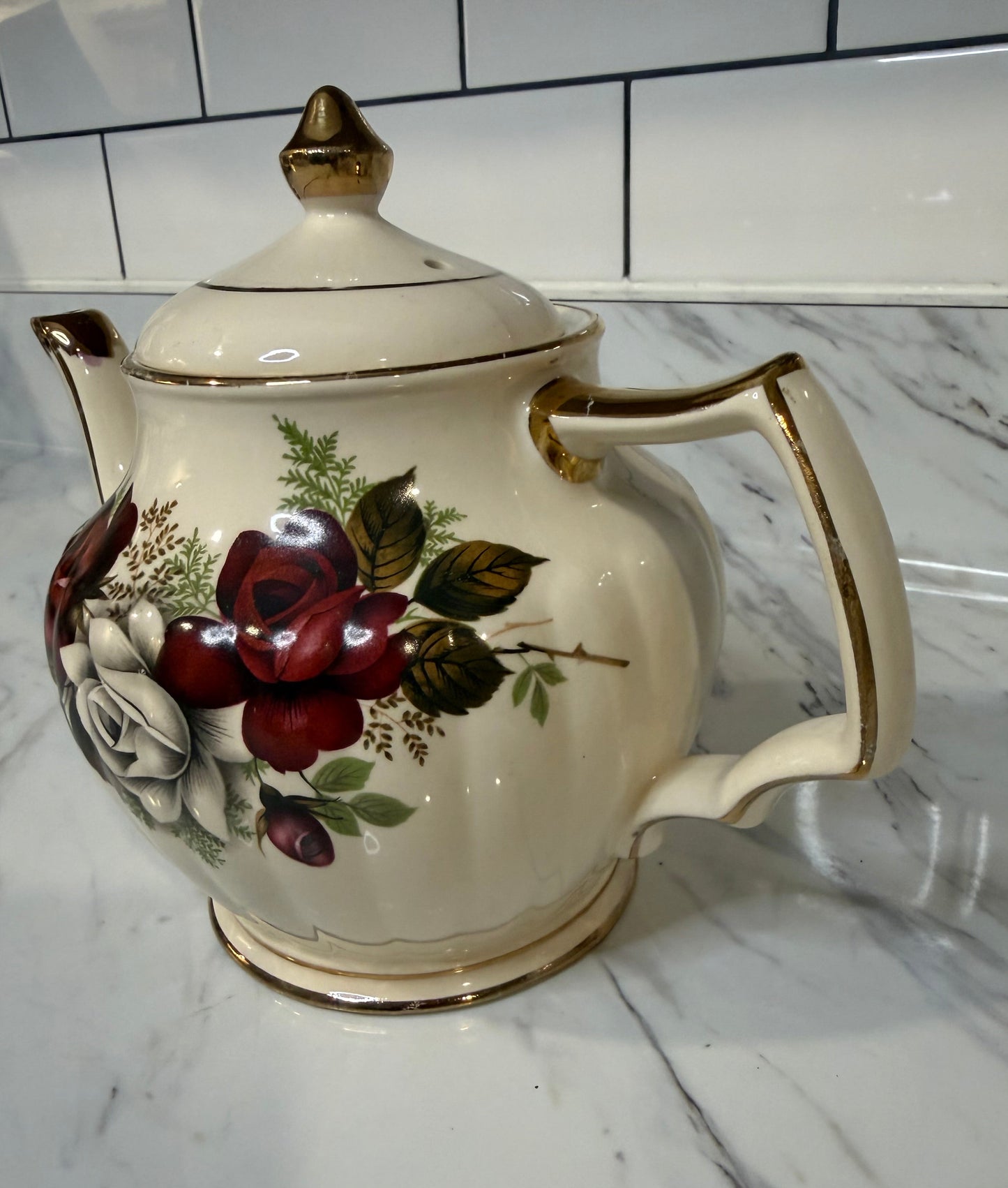 Vintage Sadler England Teapot – Cream with Soft Rose Pattern – Circa 1937