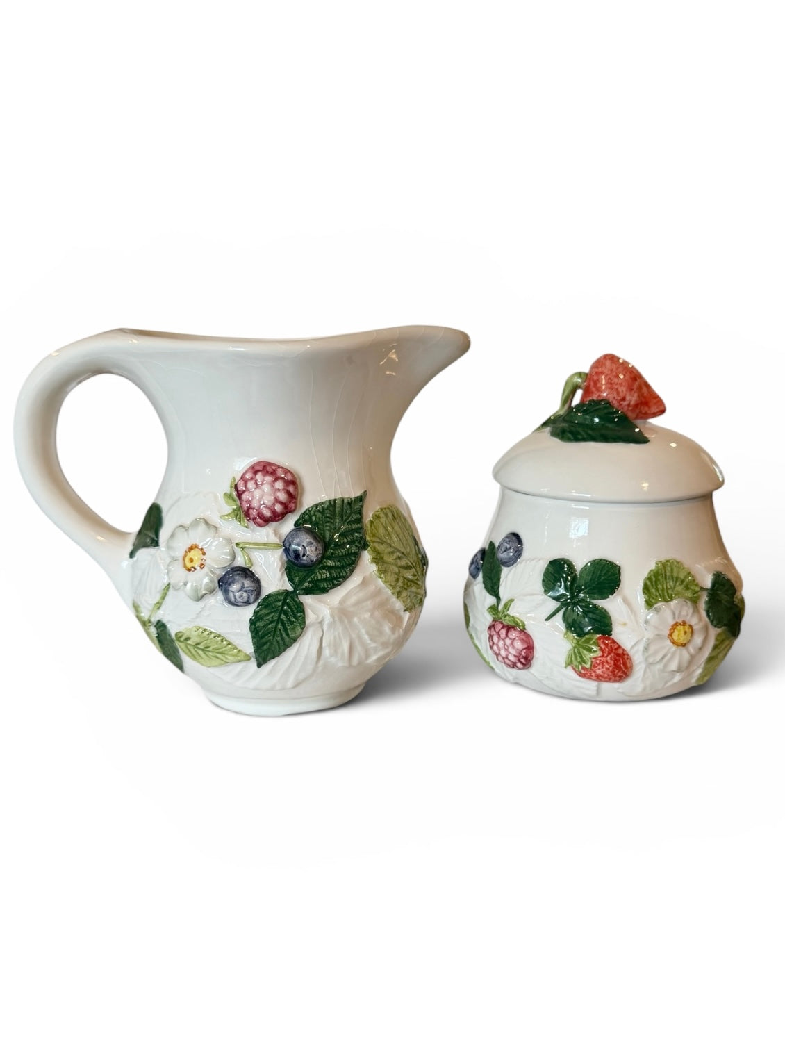Italian Majolica Sea Gull “Capri” Vintage Creamer & Lidded Sugar Bowl Set | Hand-Painted Berry Motif | Made in Italy