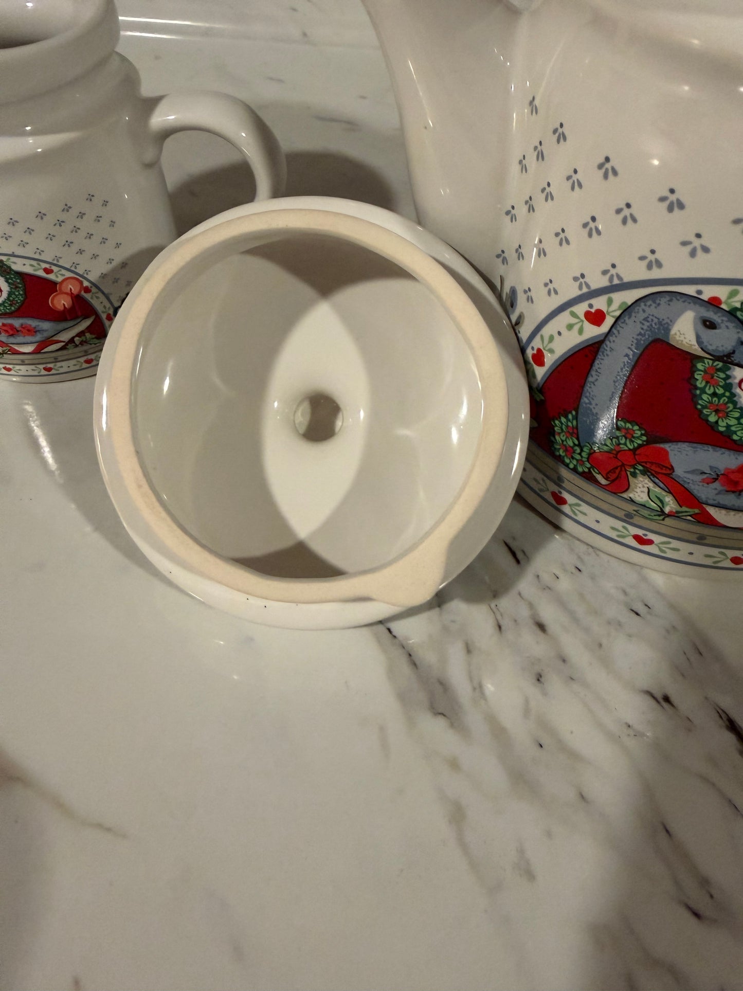 RARE 80’s-Goose Christmas Trenditions Teapot and Creamer