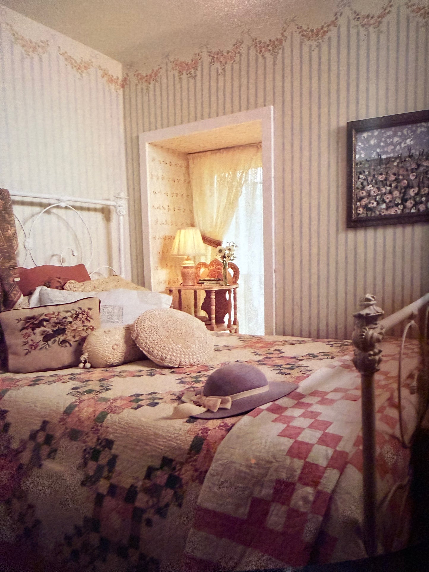 Country Home 1990 Collection – Hardcover Decorating Book (Better Homes & Gardens, 1990)