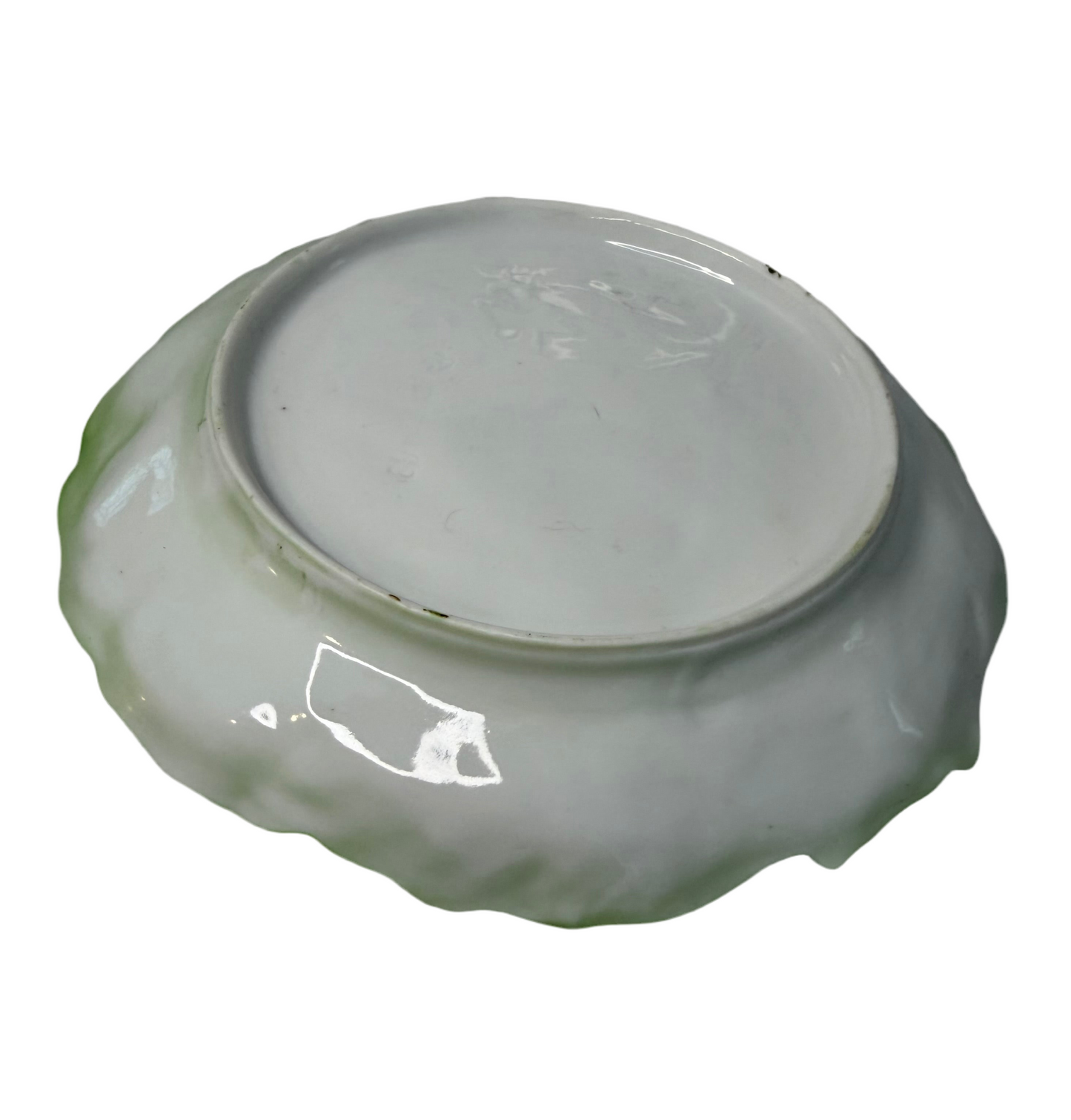 Antique Majolica Leaf-Shaped Dish – 19th Century Earthenware Plate