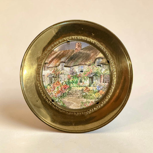 Dufex Vintage Foil English Cottage Wall Plaque in Brass Frame