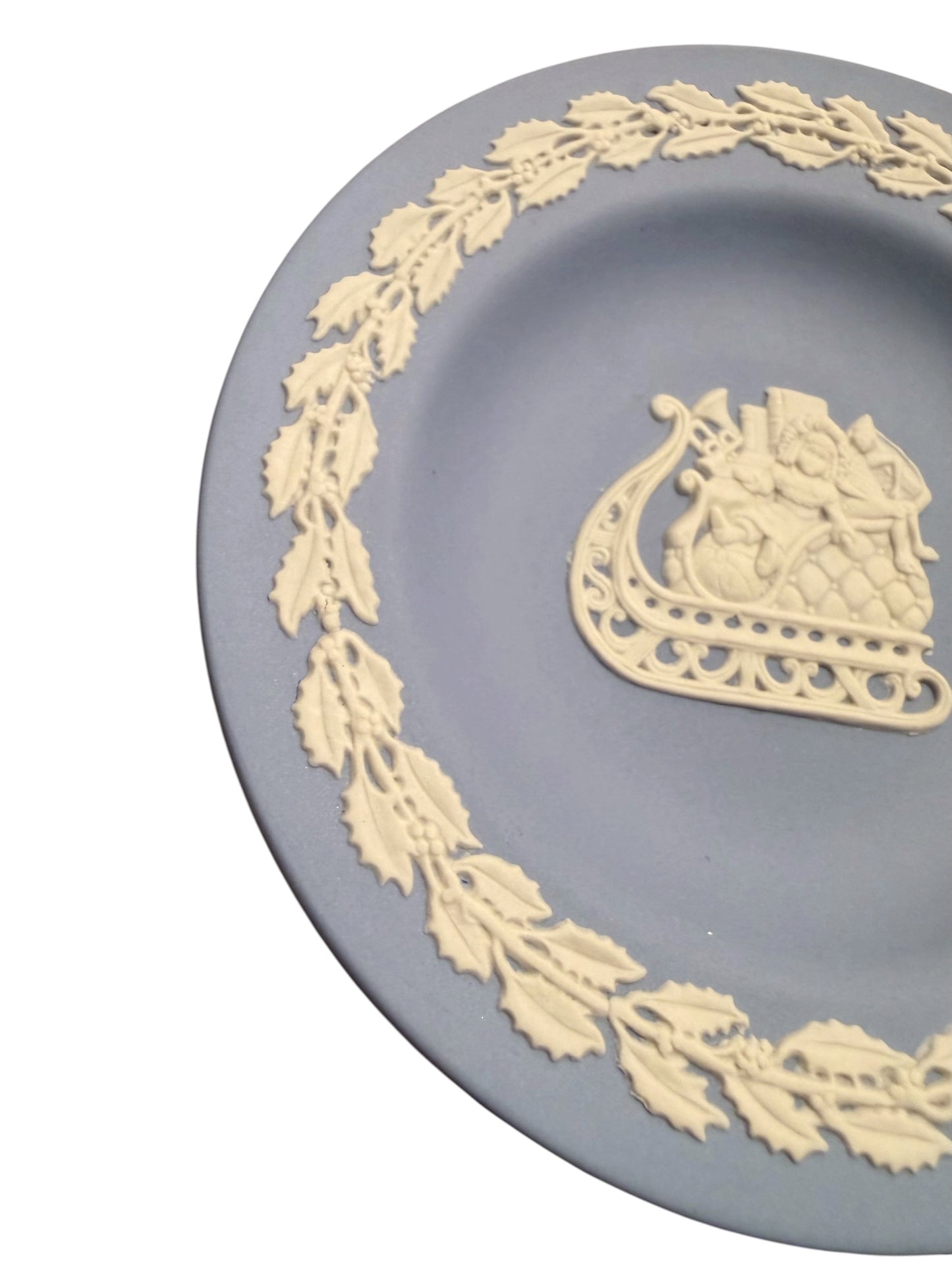 Wedgwood Pale Blue Jasperware Santa’s Sleigh Pin Dish – Holiday Cameo