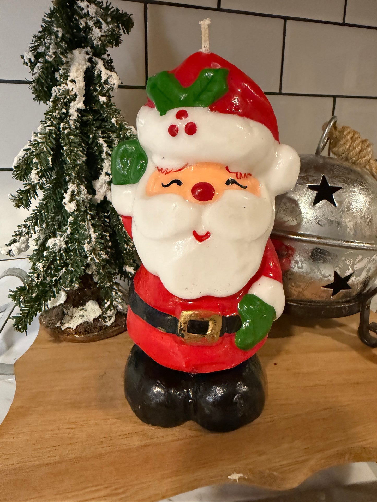 Vintage Santa Candle – 7½” Tall Holiday Collectible