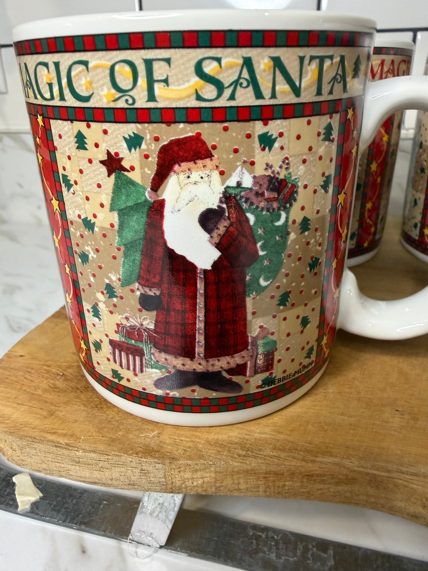 Vintage “Magic of Santa” Coffee Mugs by Sakura – Set of 4