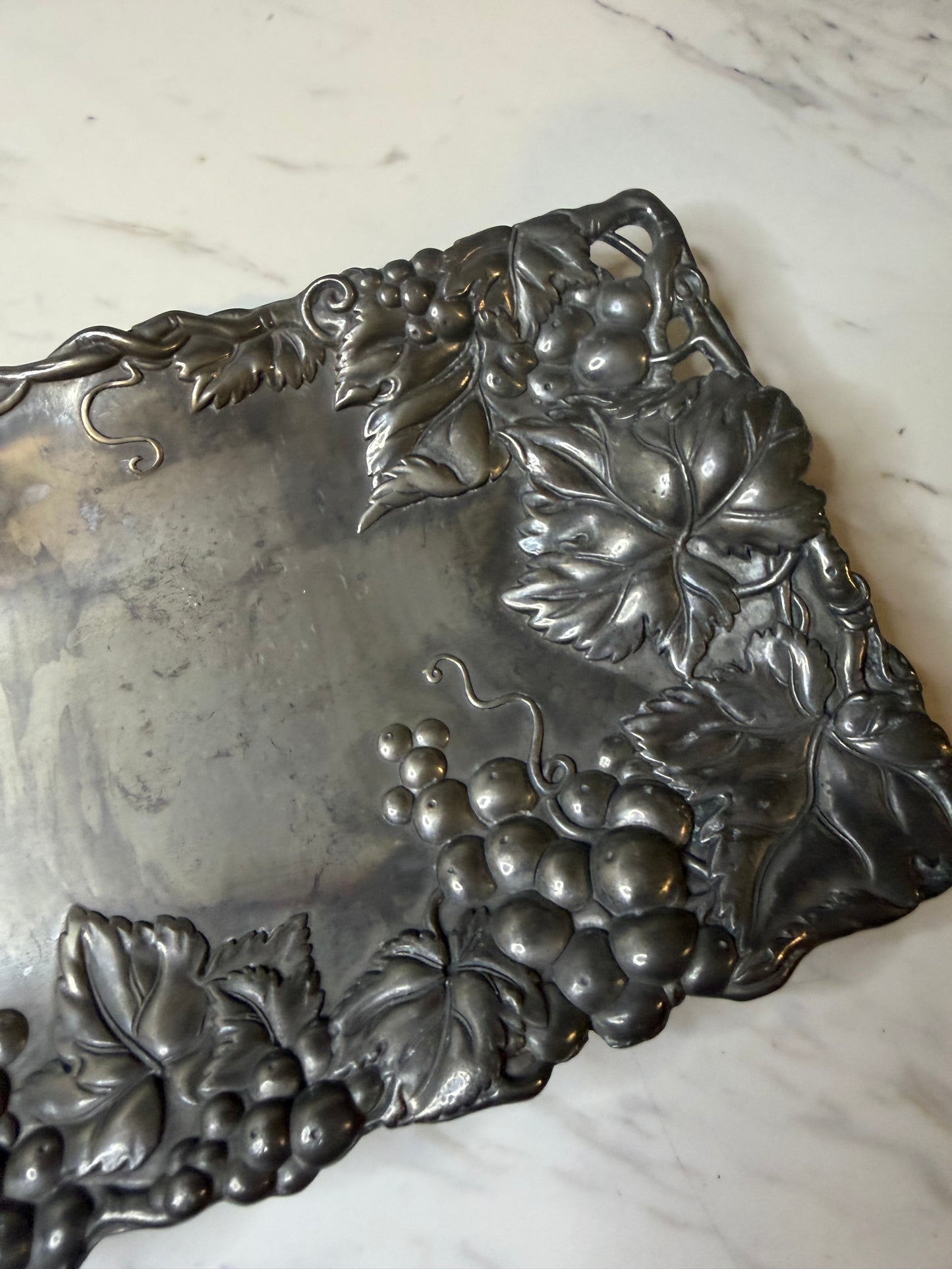 Arthur Court Aluminum Serving Tray – Grapevine Design, Entertaining Accent