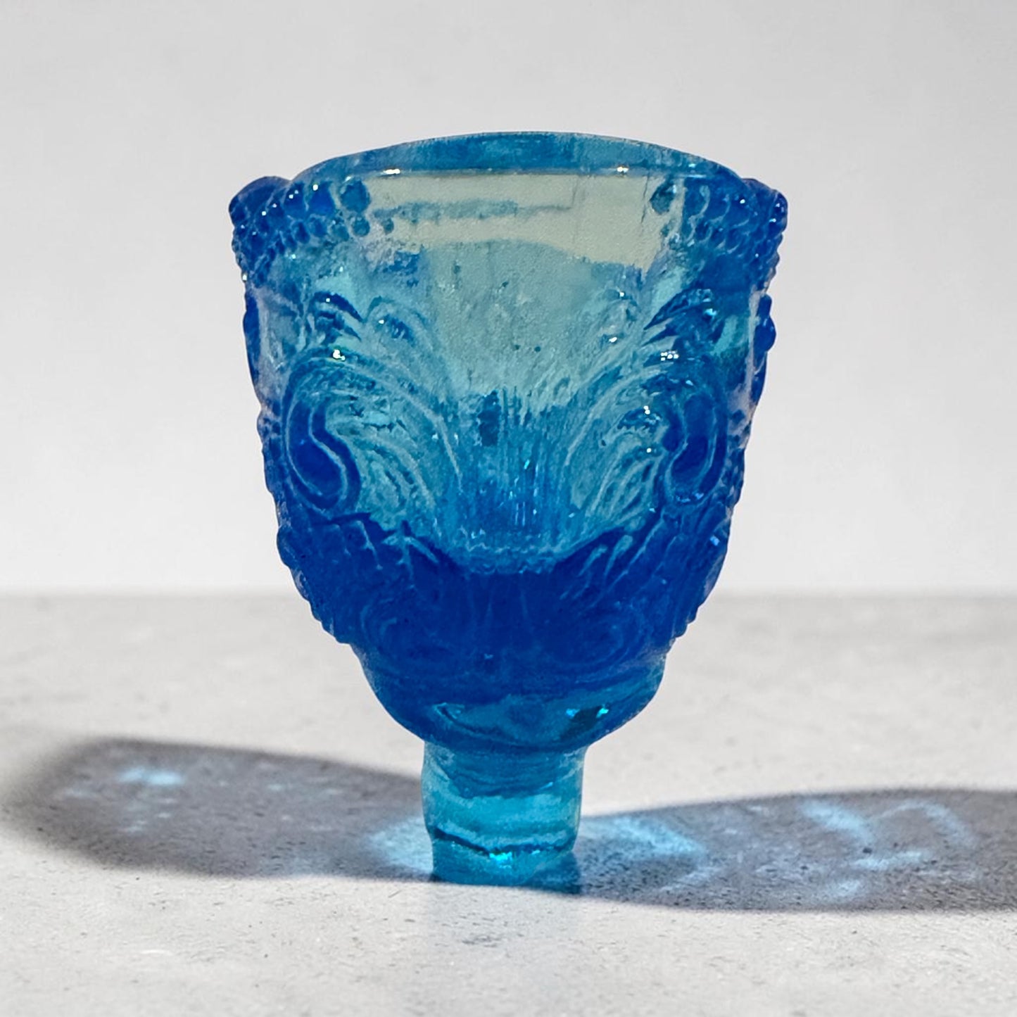 Mosser Glass #109 Scroll & Bow Vintage Slipper – Aqua Blue Victorian Shoe – 4.5”