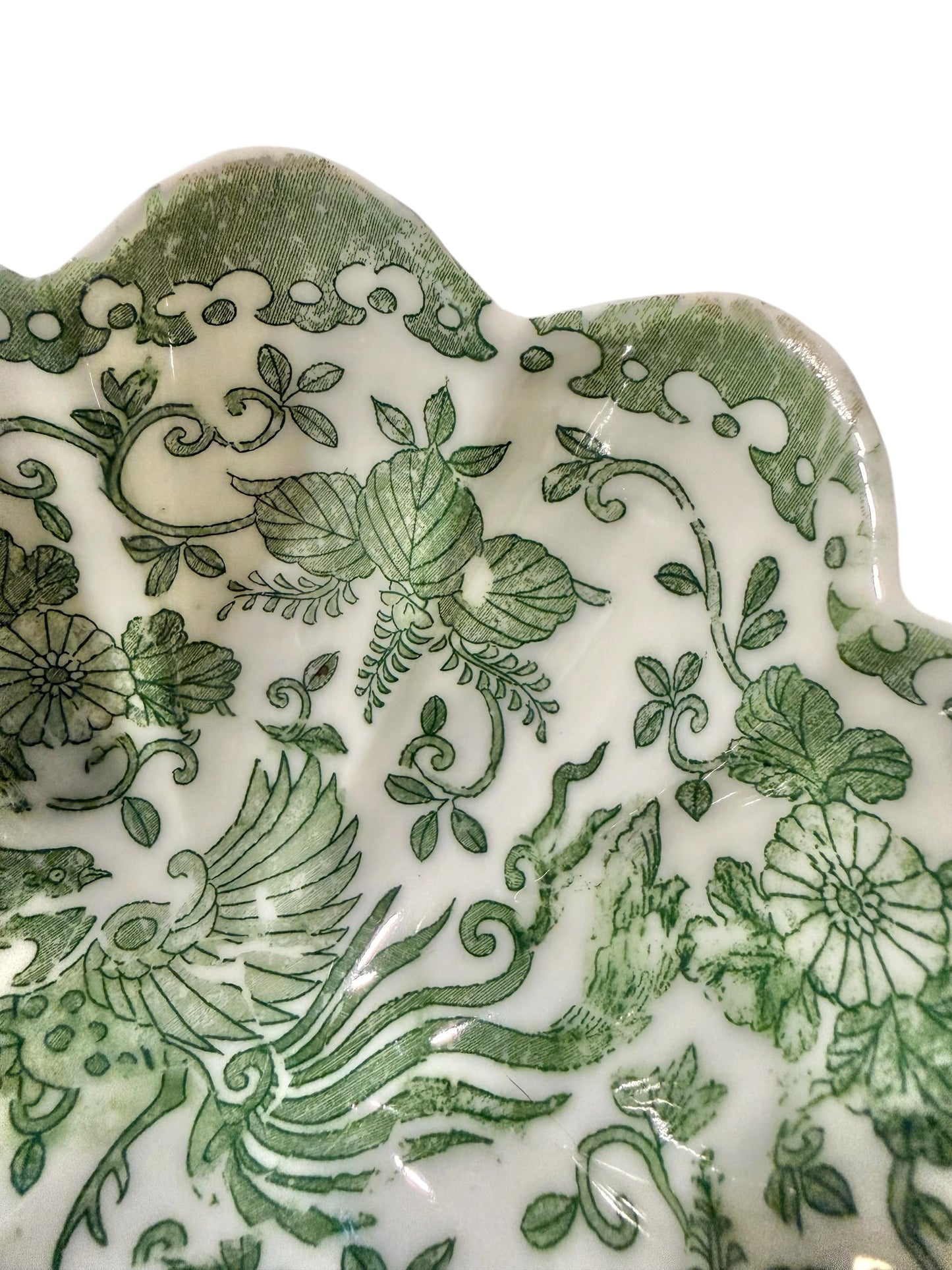 Antique Nippon Porcelain Scallop-Shaped Footed Berry Nut Bowl