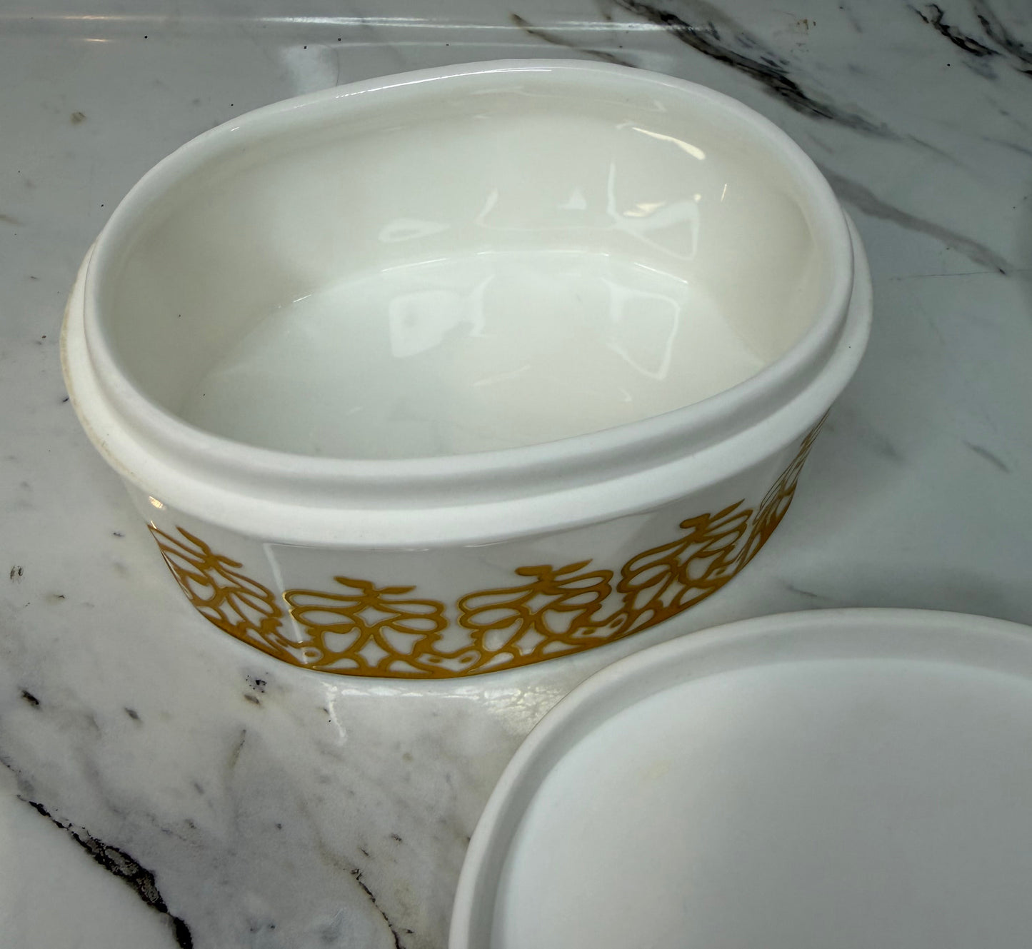 Vintage “Keepsake Charisma” Porcelain Soap Dish & Lidded Trinket Dish — Avon Anniversary Keepsake Collection (1970s)