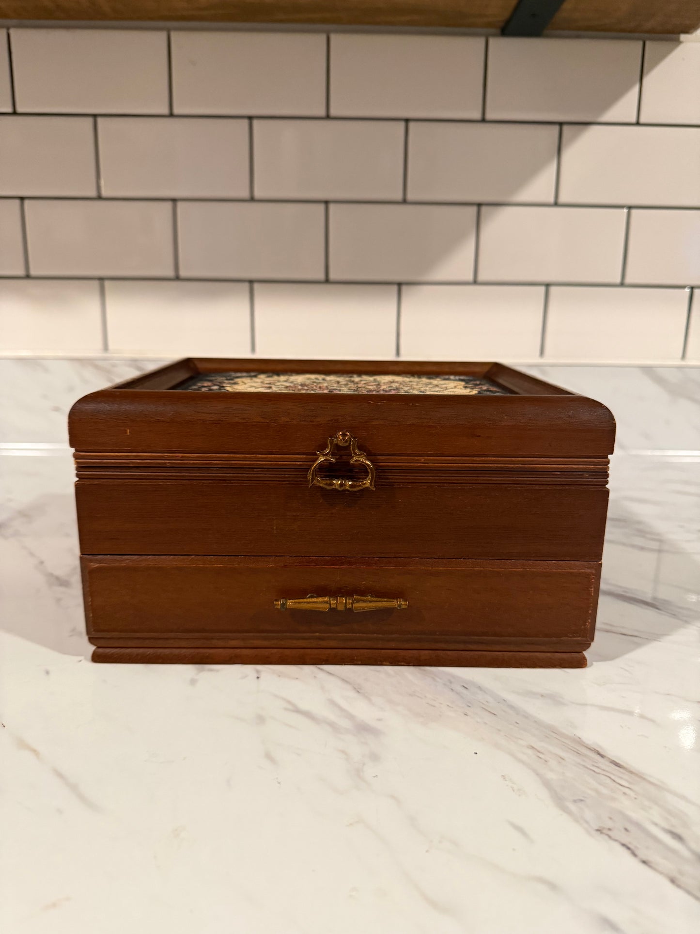 Vintage Linden Musical Jewelry Box