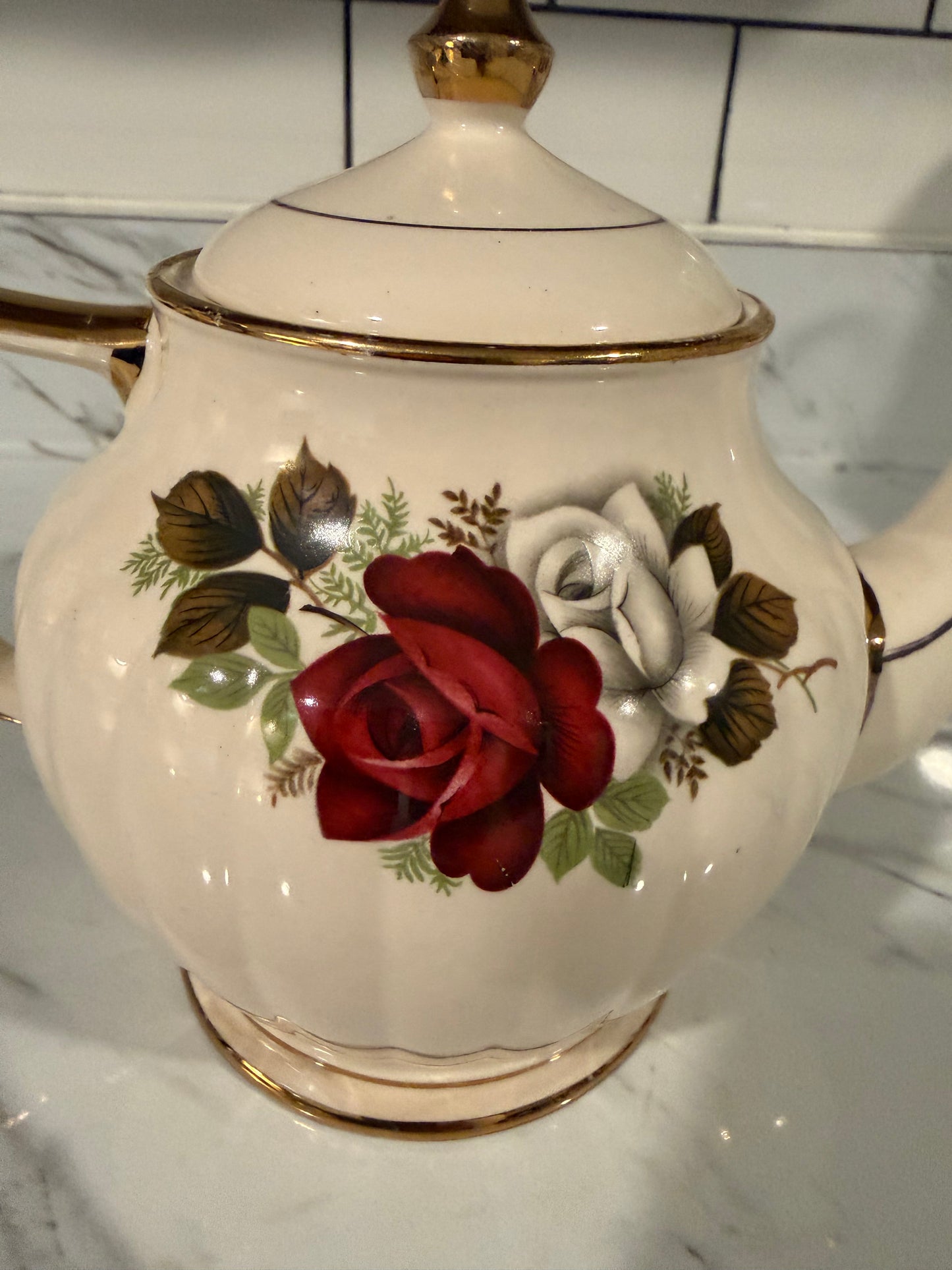 Vintage Sadler England Teapot – Cream with Soft Rose Pattern – Circa 1937