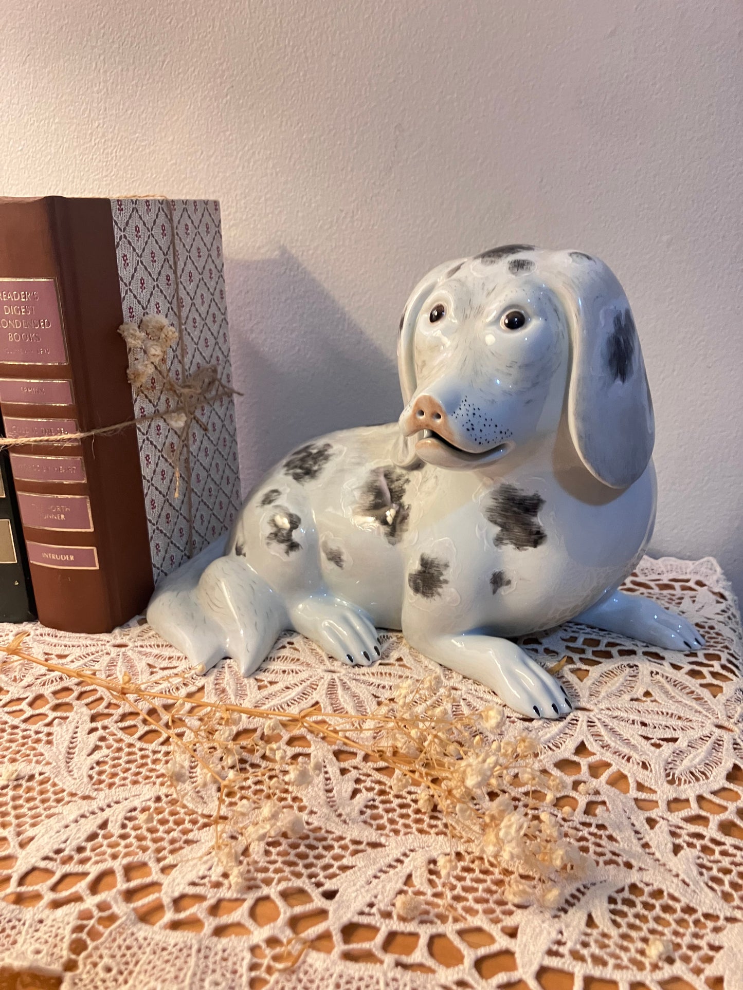 Mottahedeh Nelson Rockefeller Chinese Export Spaniel Dog