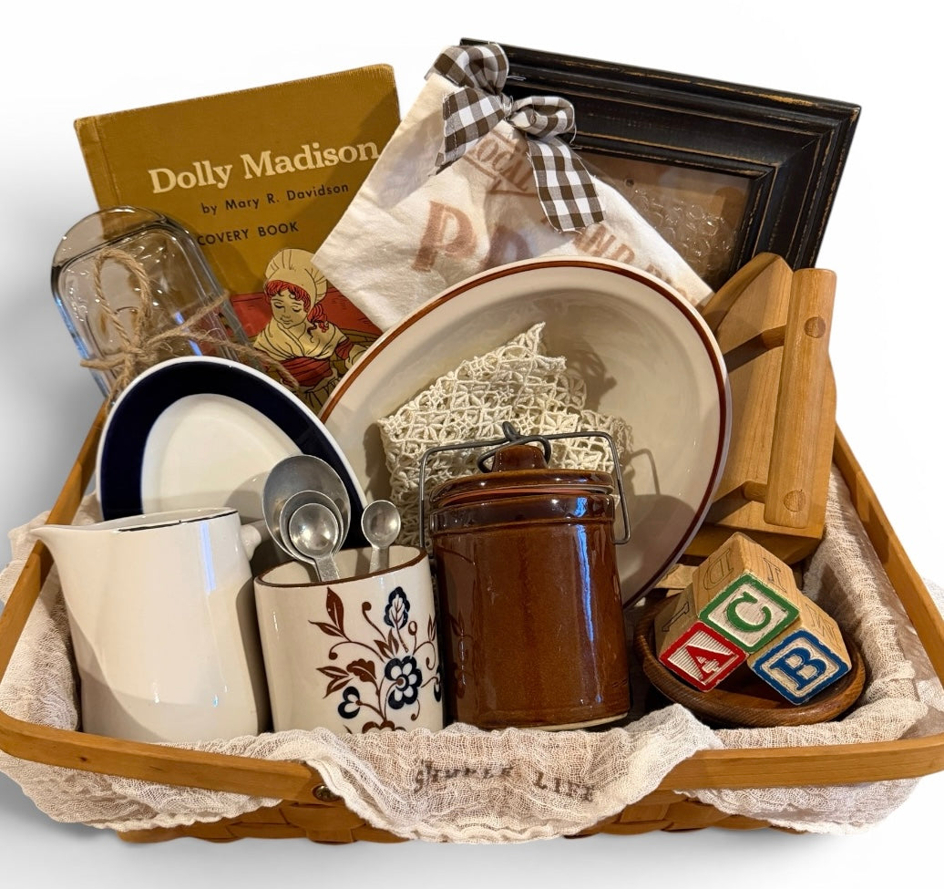 Vintage Curated Farmhouse Gathering Basket | Americana Kitchen & Cottage Collection