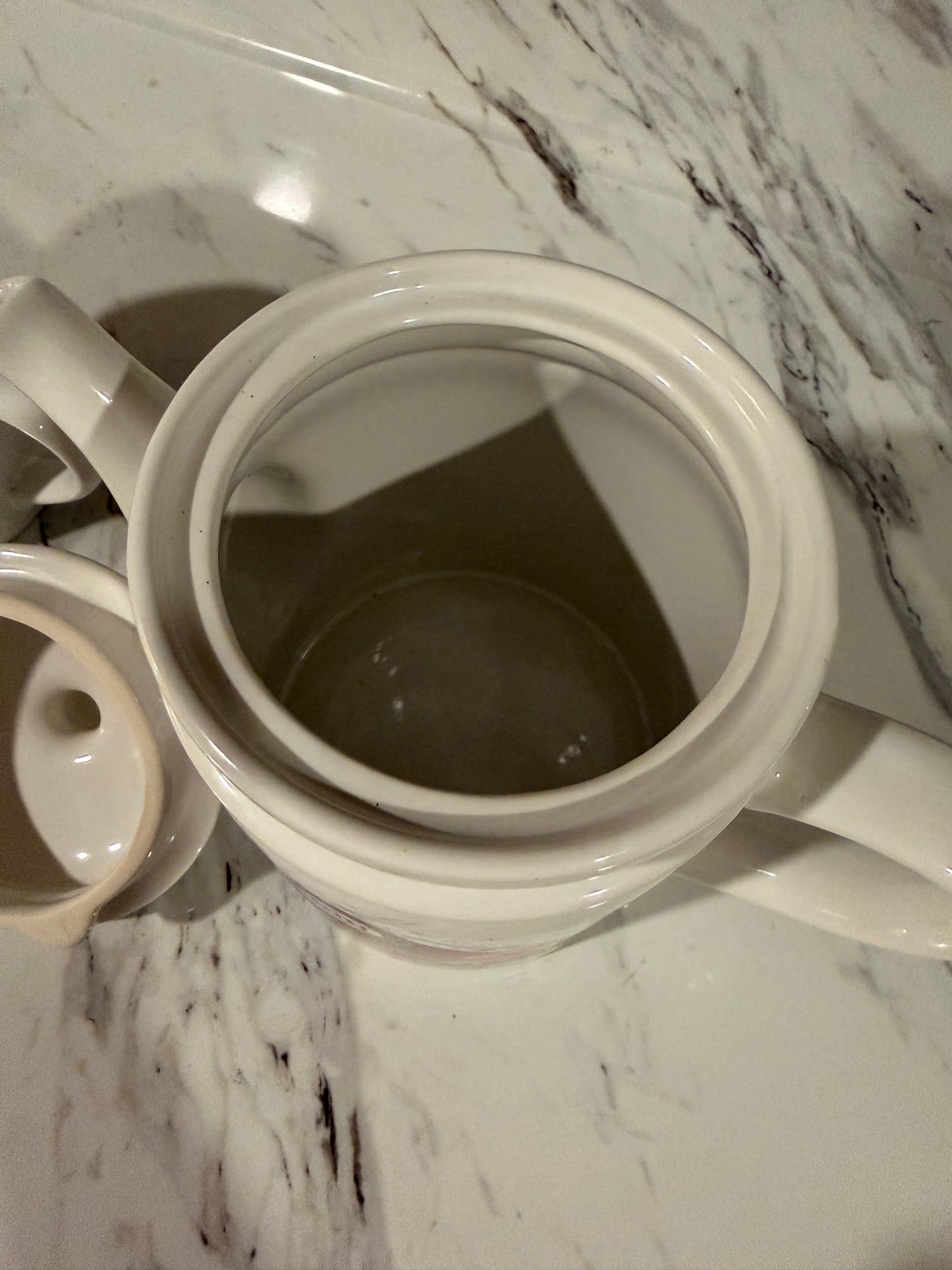 RARE 80’s-Goose Christmas Trenditions Teapot and Creamer