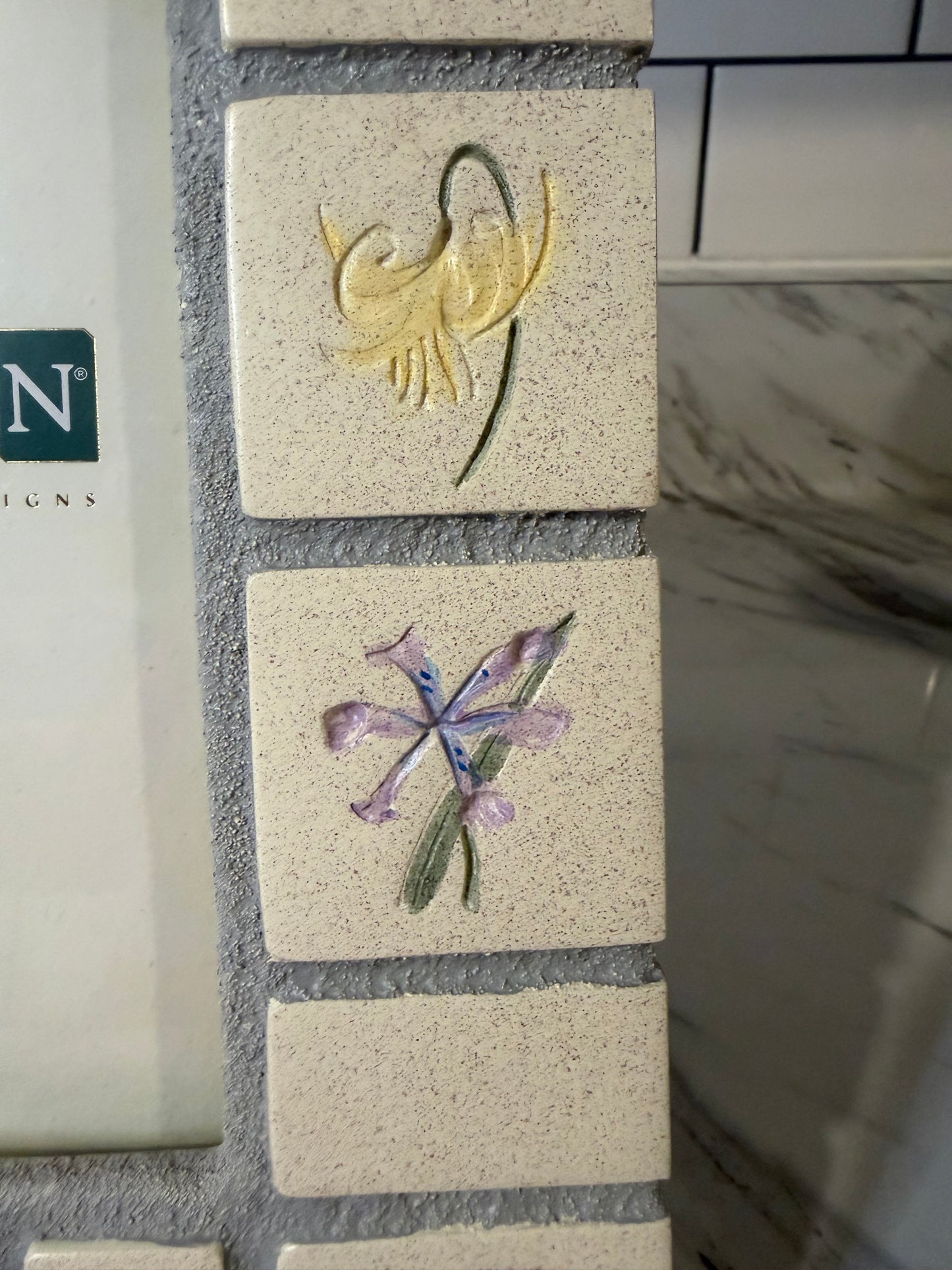 Vintage Malden International Designs Ceramic Picture Frame – Hand-Painted Wildflower Tiles