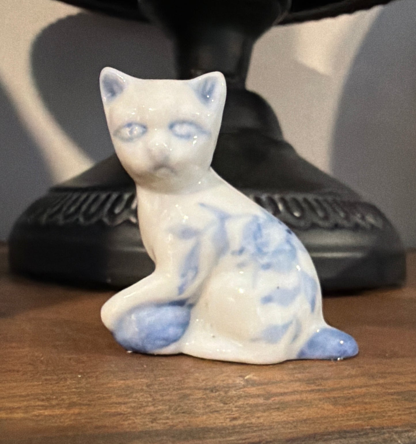 Miniature Vintage Delft Blue & White Porcelain Cat Figurine