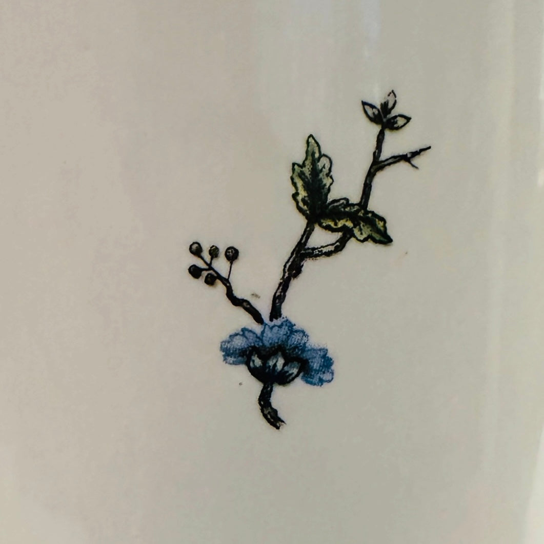 McCoy Pottery #677 Floral Vase – White Ceramic Art Pottery