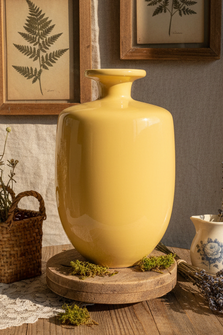Haeger Pottery Art Vase - Harvest Gold Glazed Ceramic - Original Labels - 10” Tall