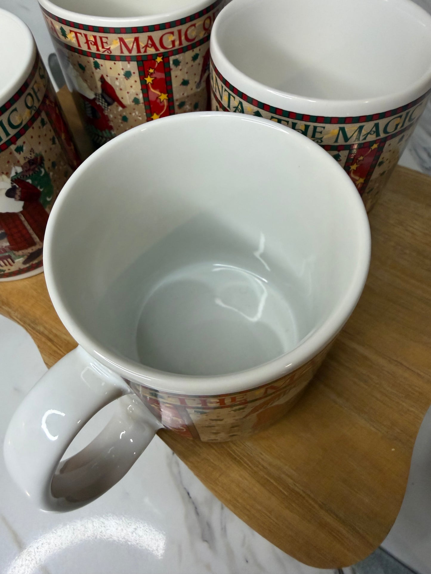 Vintage “Magic of Santa” Coffee Mugs by Sakura – Set of 4