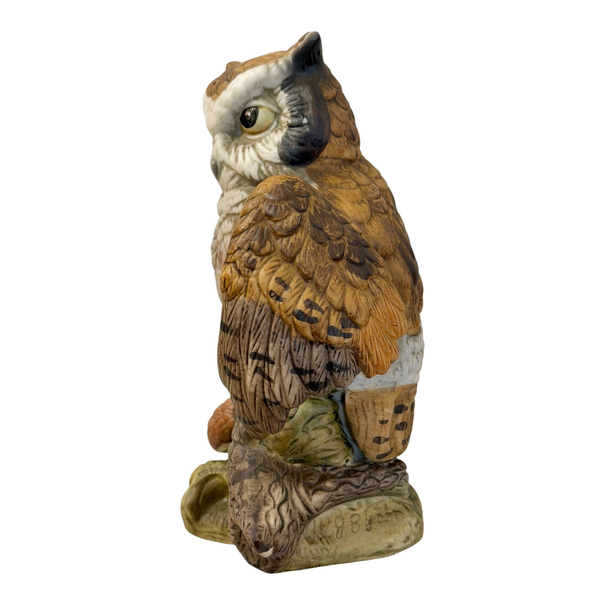 Great Horned Owl Figurine – Hand-Painted Ceramic Woodland Decor – 7”