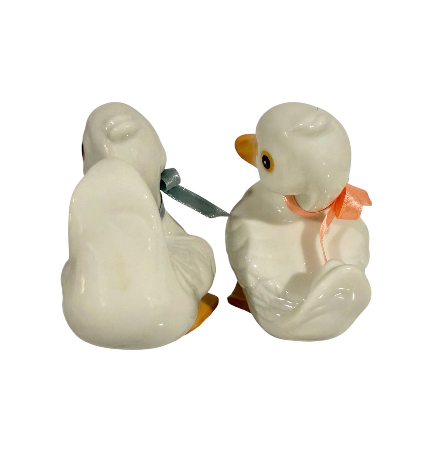 Homco Vintage Ceramic Duck Figurine Pair – Model #1414 | Glossy White with Ribbon Detail