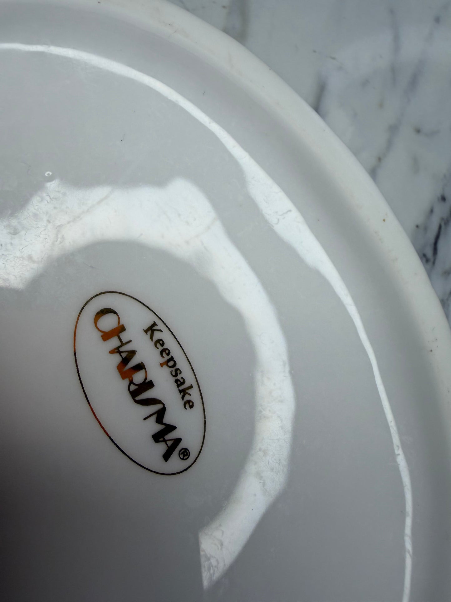 Vintage “Keepsake Charisma” Porcelain Soap Dish & Lidded Trinket Dish — Avon Anniversary Keepsake Collection (1970s)