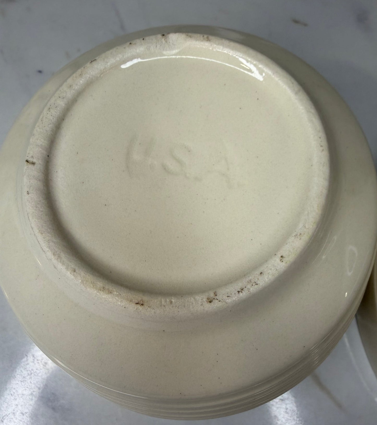 Set of 2 Vintage Ribbed Stoneware Bowls – Off-White “Beehive” Ringware (USA)