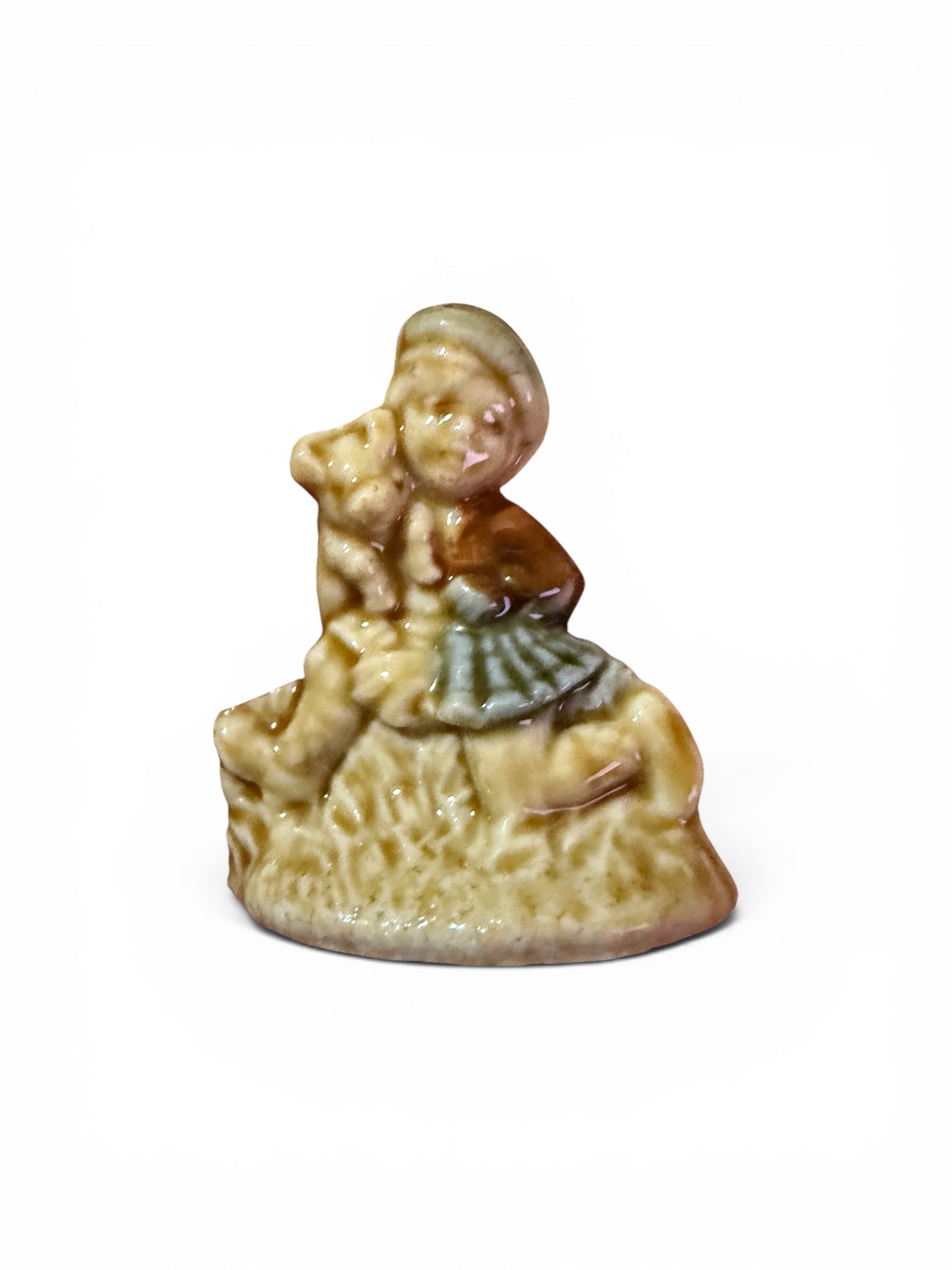 Wade England Nursery Rhyme Figurine | “Tom, Tom the Piper’s Son” with Pig | Red Rose Tea Premium Collectible