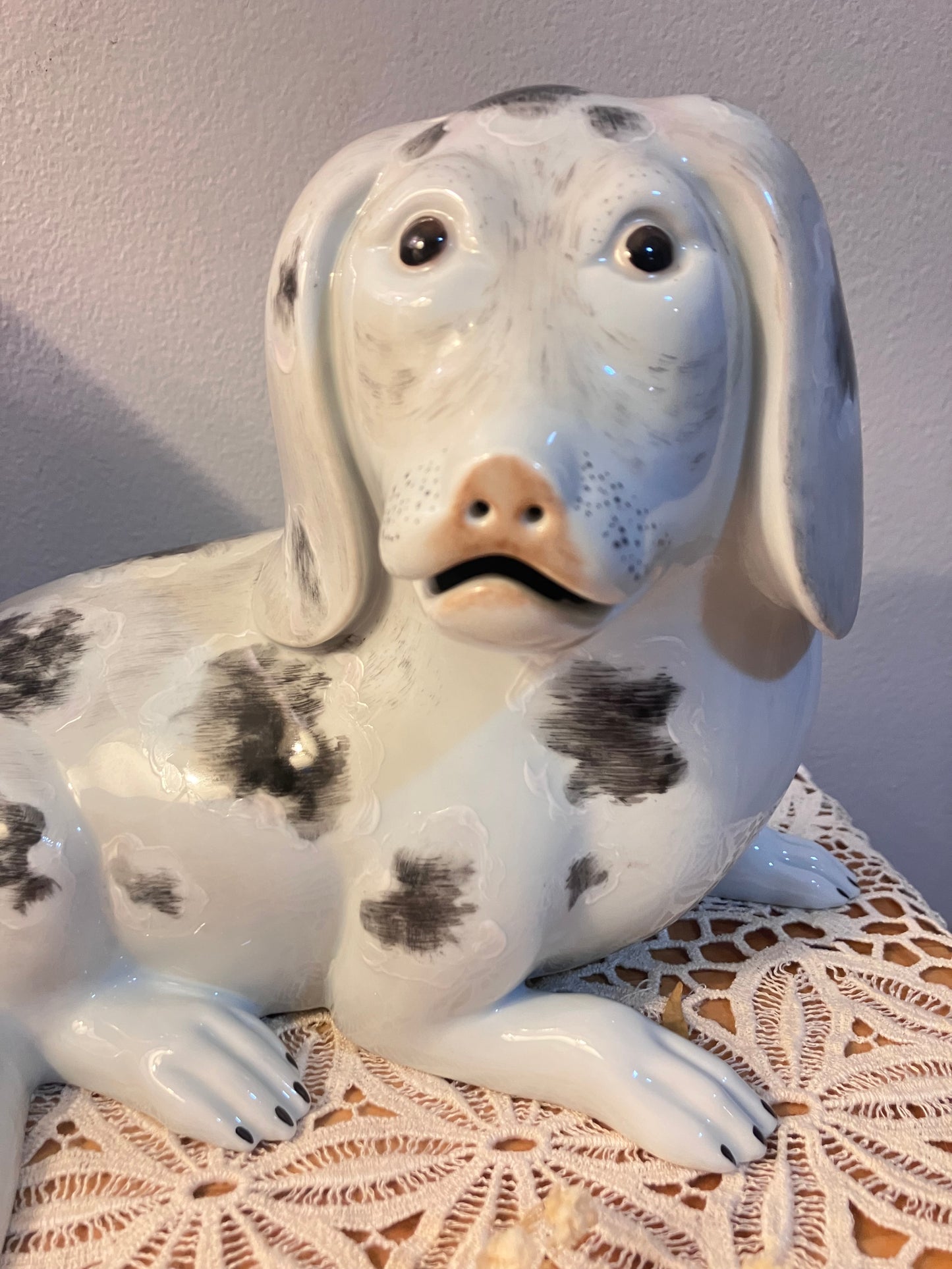 Mottahedeh Nelson Rockefeller Chinese Export Spaniel Dog