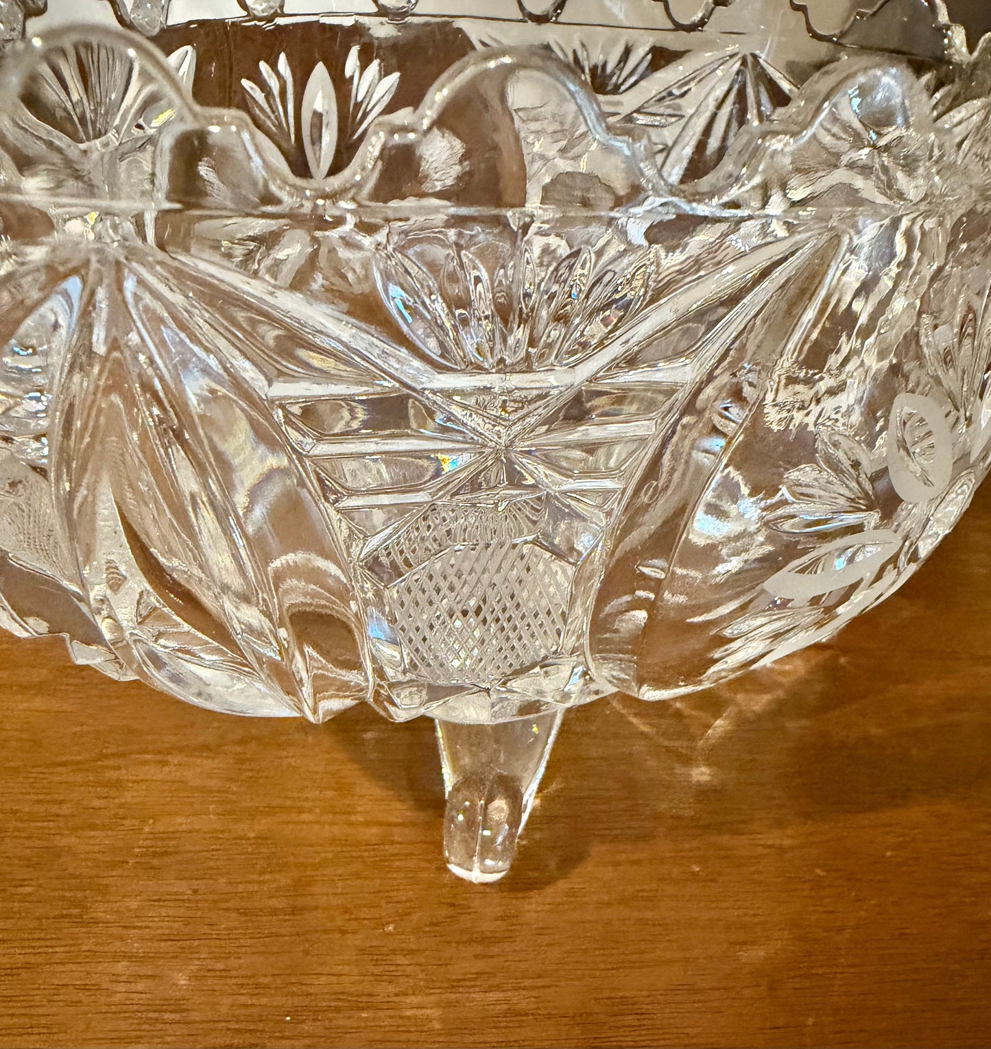 Lausitzer Crystal 4-Footed Etched Floral Bowl