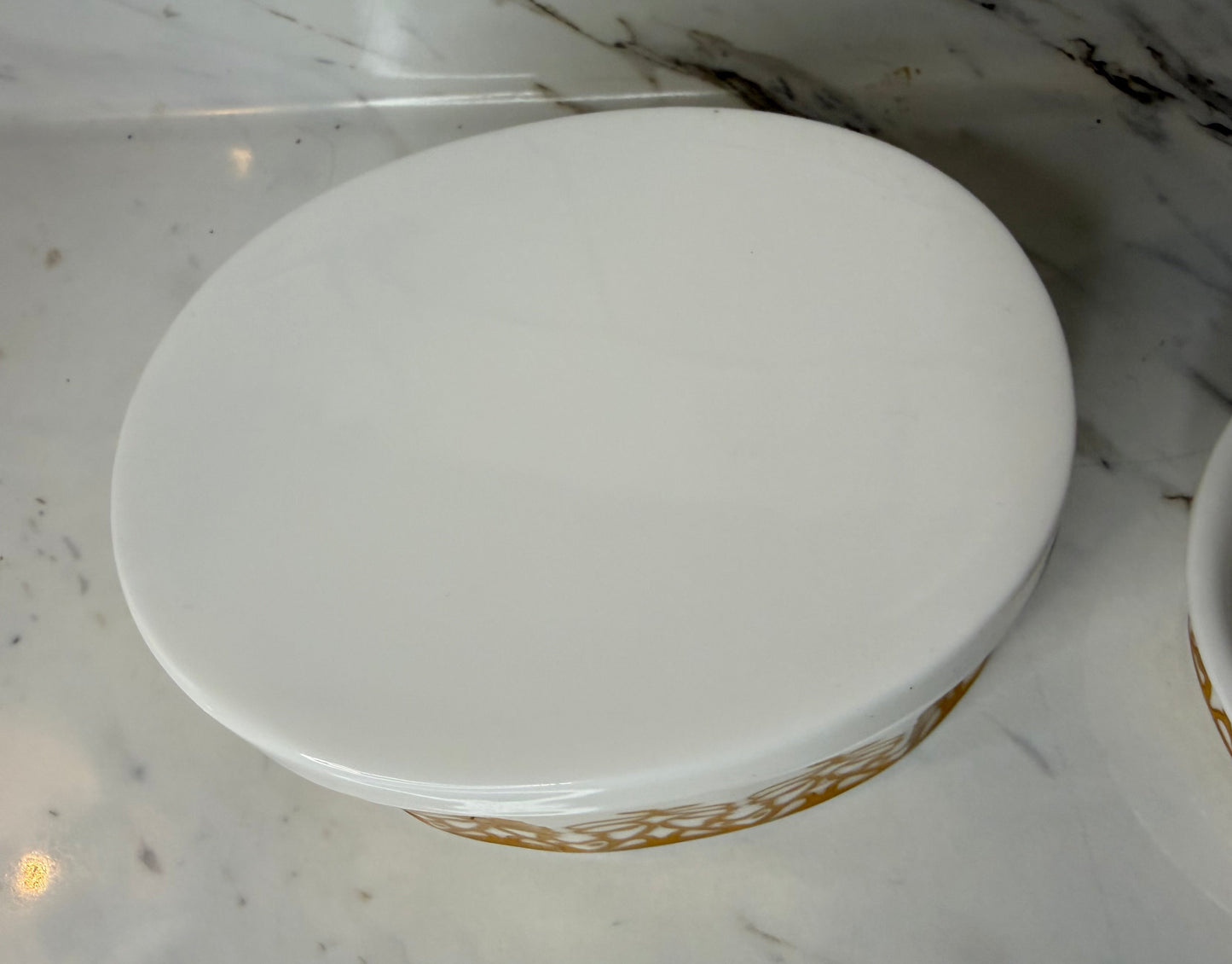 Vintage “Keepsake Charisma” Porcelain Soap Dish & Lidded Trinket Dish — Avon Anniversary Keepsake Collection (1970s)