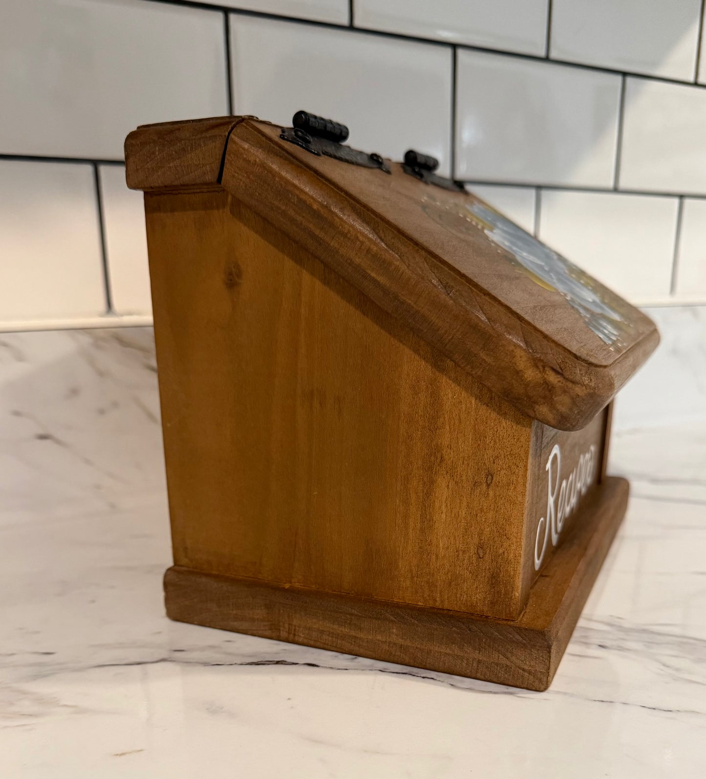 Vintage Cottagecore Wood Recipe Box
