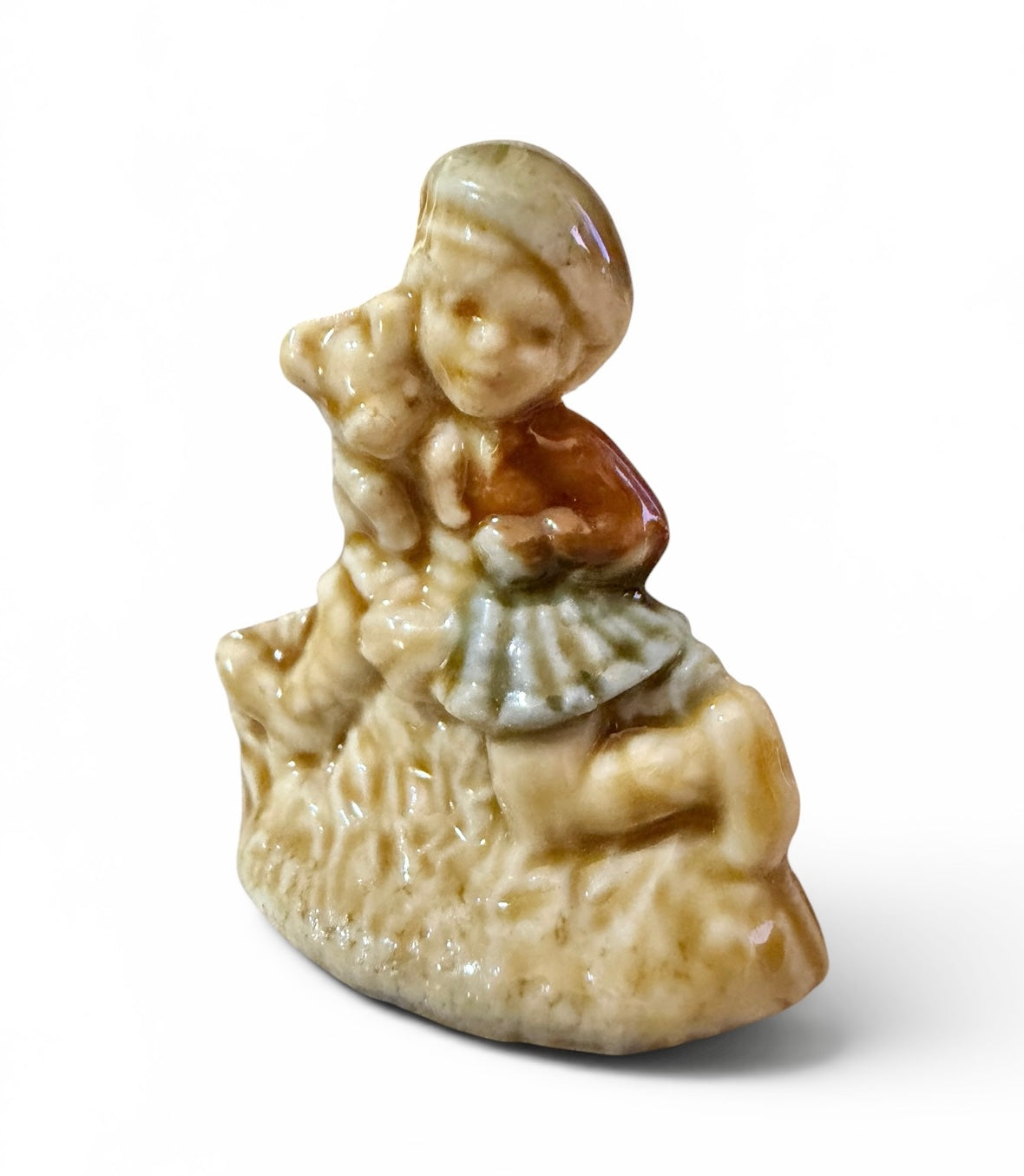 Wade England Nursery Rhyme Figurine | “Tom, Tom the Piper’s Son” with Pig | Red Rose Tea Premium Collectible