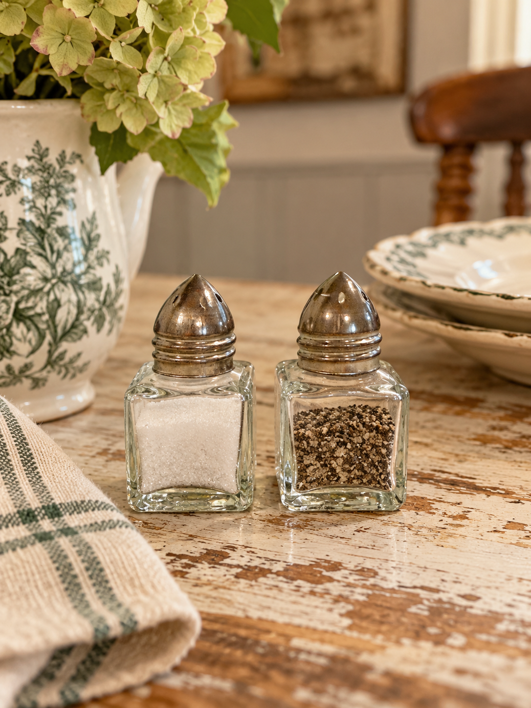 Miniature Vintage Square Glass Salt & Pepper Shakers with Chrome Bullet Tops – R.O.C. Taiwan - 2”
