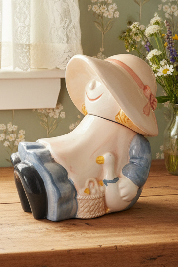 Vintage 80’s Cottagecore Girl and Goose Ceramic Cookie Jar